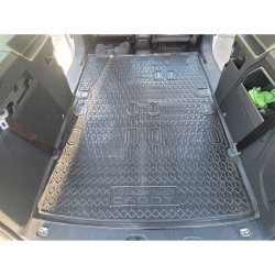 Килимок в багажник Volkswagen Caddy Maxi 2020- 7 місць гумовий, чорний (AVTO-Gumm)