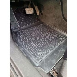 Килимки в салон Chevrolet Malibu 2012-2016 гумові, чорні (AVTO-Gumm)
