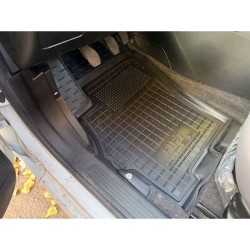 Килимок водійський Fiat Linea 2007- гумовий, чорний (AVTO-Gumm)
