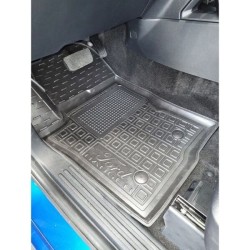 Килимки в салон Ford Ranger 2022- гумові, чорні (AVTO-Gumm)