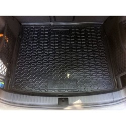 Килимок в багажник Skoda Karoq 2017- з повнорозмірною запаскою, без вух гумовий, чорний (AVTO-Gumm)