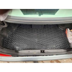 Килимок в багажник Mercedes C (W202) 1993-2000 седан гумовий, чорний (AVTO-Gumm)