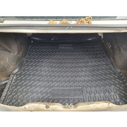 Килимок в багажник Renault Logan 2004-2013 седан гумовий, чорний (AVTO-Gumm)