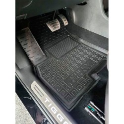 Килимки в салон Chery Tiggo 8 Pro 2023- гумові, чорні (AVTO-Gumm)