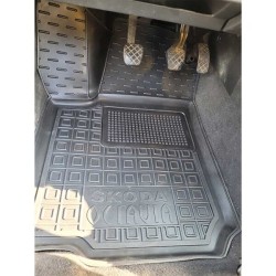 Килимок водійський Skoda Octavia Tour 1996-2010 гумовий, чорний (AVTO-Gumm)