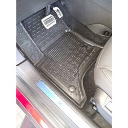 Килимки в салон Alfa Romeo Junior 2025- гібрид гумові, чорні (AVTO-Gumm)