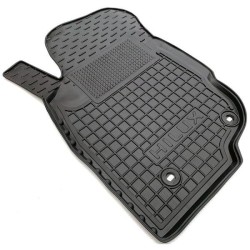 Килимок водійський Toyota Hilux 2005-2015 гумовий, чорний (AVTO-Gumm)